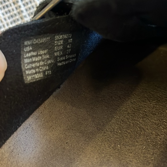 Women’s Boston black leather slip ons. Size 10 - Picture 2 of 4